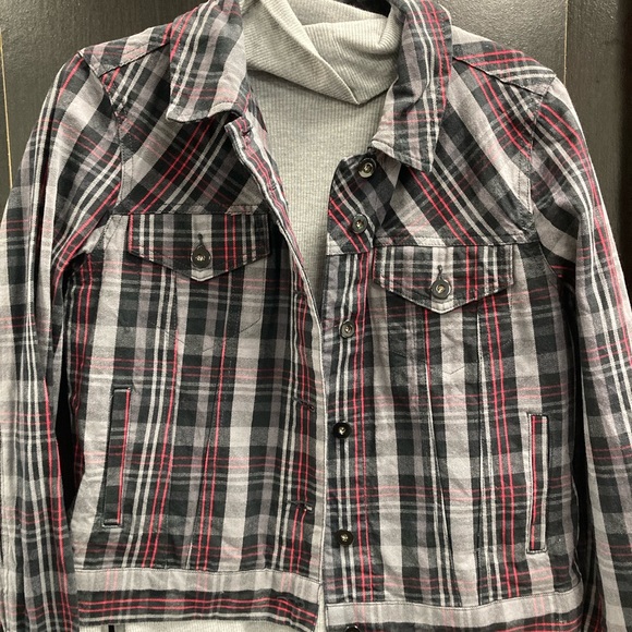 CATO Plaid Jean Jacket | SZ Medium. Black/Red/White Plaid Collared Jacket. - Picture 5 of 12